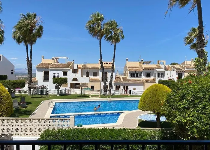 Apartment Great Relax By The Pool